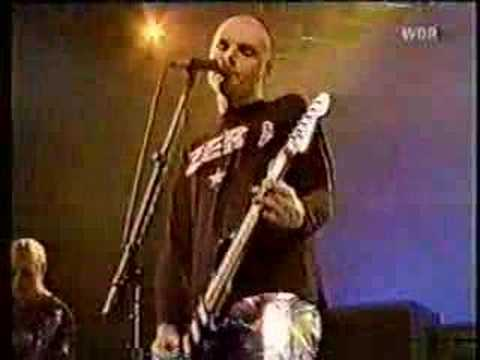 SethFromThe716's tweet photo. "#IHaveZero cranked up loud." - me, listening to Smashing Pumpkins https://t.co/78H707ieYc