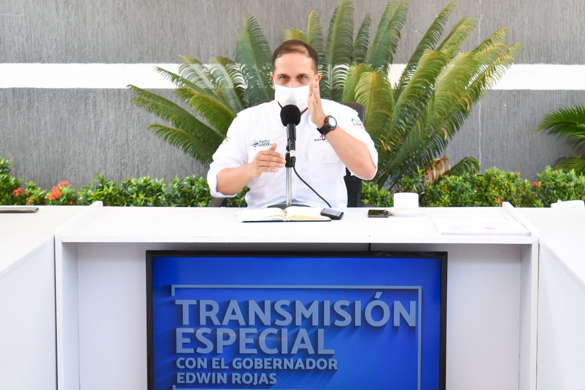 KarenlyPSUV's tweet photo. Anuncios del Gobernador @EdwinRojasM, orientó el despliegue de la Organización Docentes Bolivarianos por los 15 municipios del estado #Sucre, a fin de consolidar un Sucre a la Vanguardia Educativa.

#SucrePotencia https://t.co/3q5AQsagD7