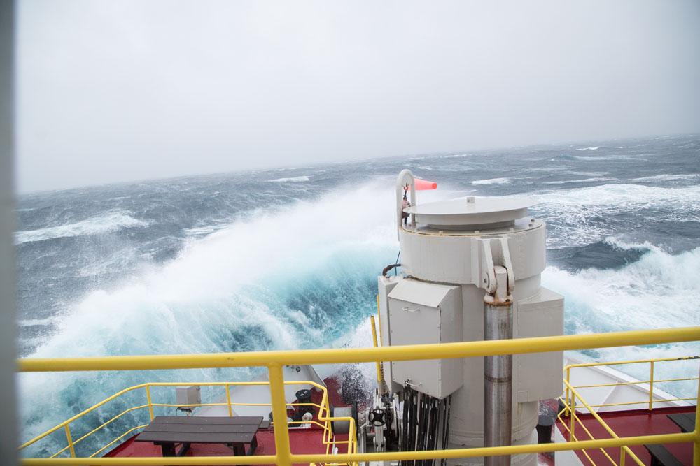 US_SciOD's tweet photo. #Exp384 just ended, but there's one more batch of photos from our time in the North Atlantic for you to peruse! See what our scientists and crew were up to during week five: https://t.co/8XGKc8a3pl #IODP #JRSO #NSFfunded https://t.co/ynO6MU3ZaG