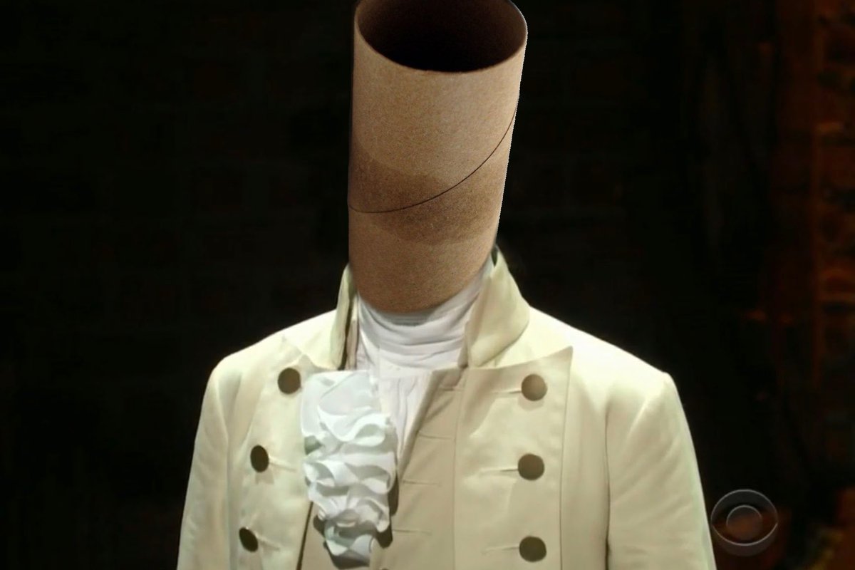 altdotham's tweet photo. Empty Paper Towel Tube. https://t.co/KFvPhZao6a
