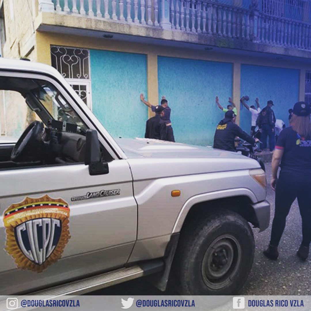 #Cicpc capturó extorsionador en Maracay. 
instagram.com/p/CEX3rxaJiQ3/…
