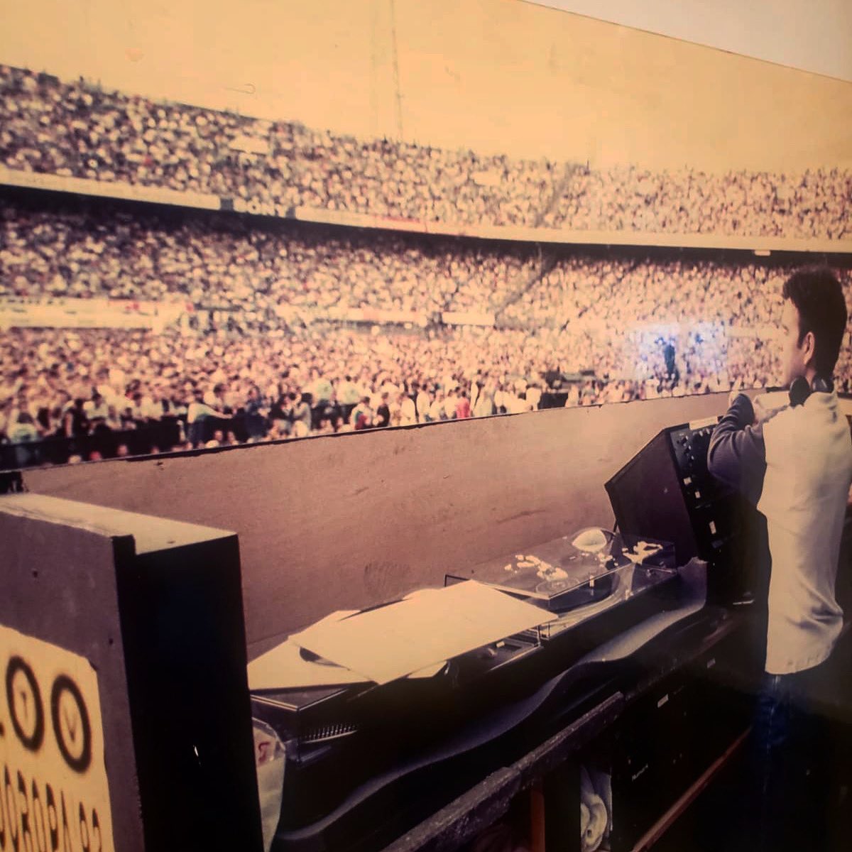 Paul Oakenfold Tbt To The First Time I Had The Privilege Of Playing To A Full Stadium Of People Was A Crazy Moment Sink Or Swim I Had No Intentions