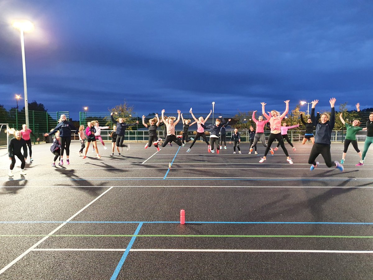 Great to be back! Huge thanks to <a href="/EnglandNetball/">England Netball</a> for their efforts to make this happen! #riseagain #welovenetball