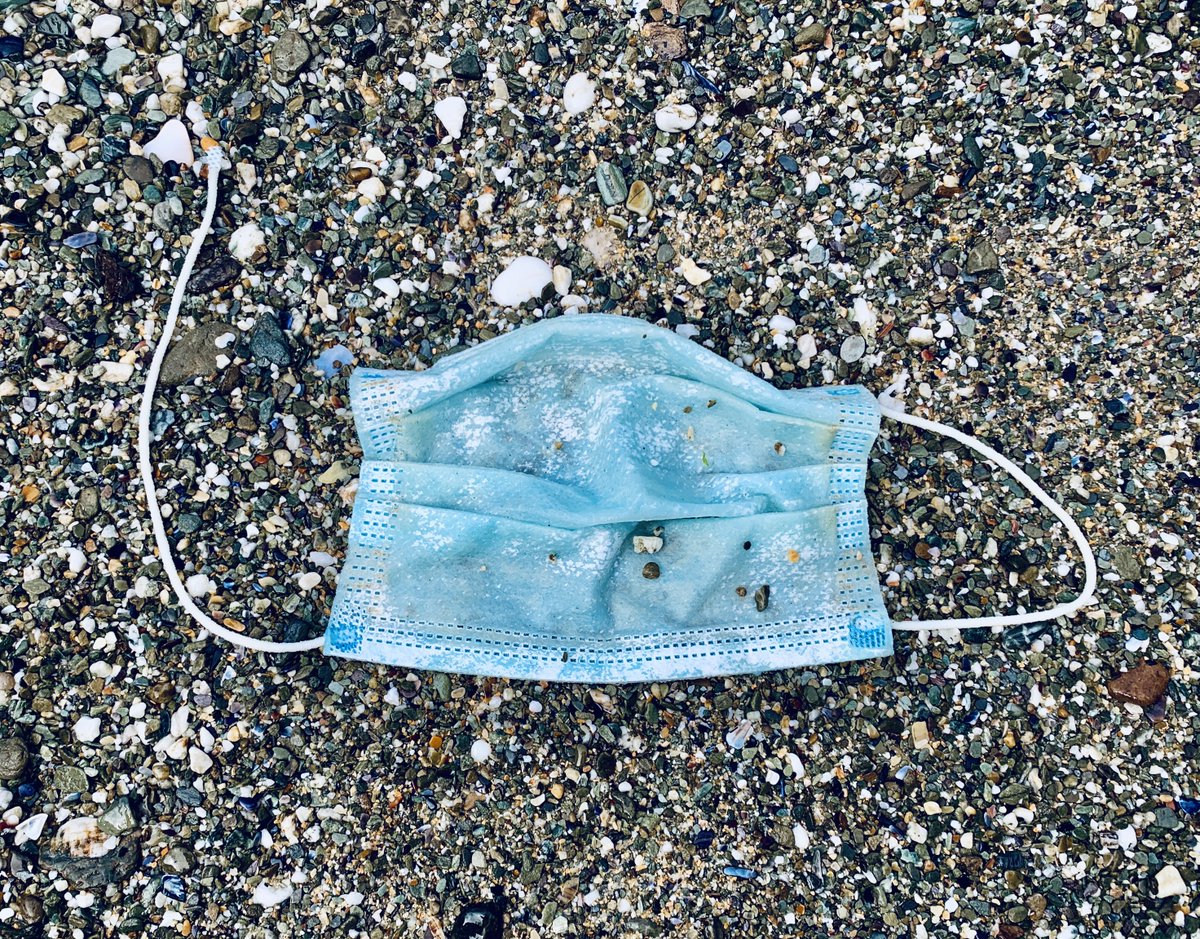 Lego Lost At Sea tweet media