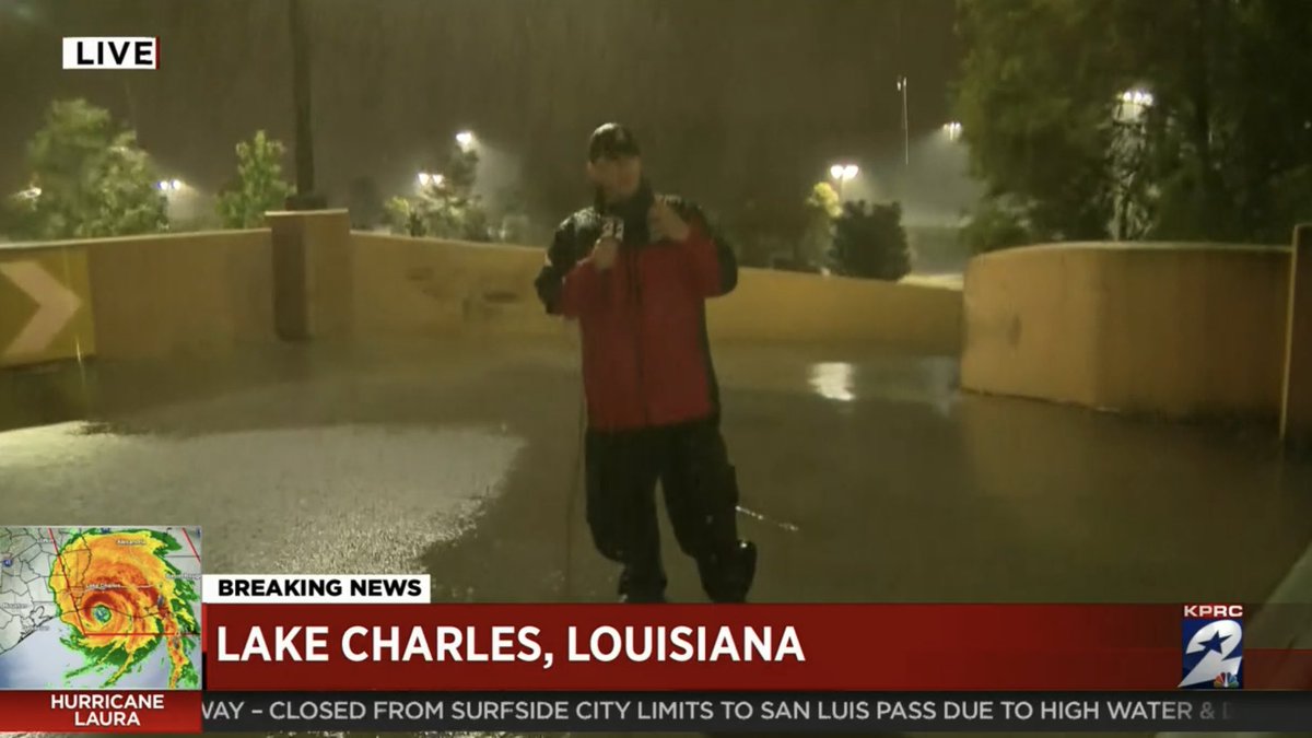 HPOUTX's tweet photo. Thanks to the hardworking #HouNews reporters (and camera people), like @KPRC2Robert, @MattSeedorff, and @CourtneyABC13 for bringing us live updates from the path of #HurricaneLaura. Y'all be safe out there. #HTXweather https://t.co/Meko3P6e7A