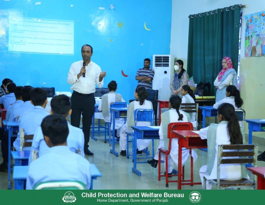 Sarah Ahmad (T.I.) (@sarahahmad_cpwb) on Twitter photo Interactive session with my children at <a href="/cpwbpunjab/">Child Protection & Welfare Bureau</a> to raise awareness about Child Domestic Labour. Heartening to see children share their thoughts about this social evil. They all are our #ChildChampions to #EndCDL in Pakistan! Thanks <a href="/BaelaJamil/">Baela Raza Jamil</a> & <a href="/Miqdadnaqvi/">Miqdad Syed</a> for coming. Interactive session with my children at <a href="/cpwbpunjab/">Child Protection & Welfare Bureau</a> to raise awareness about Child Domestic Labour. Heartening to see children share their thoughts about this social evil. They all are our #ChildChampions to #EndCDL in Pakistan! Thanks <a href="/BaelaJamil/">Baela Raza Jamil</a> & <a href="/Miqdadnaqvi/">Miqdad Syed</a> for coming.
