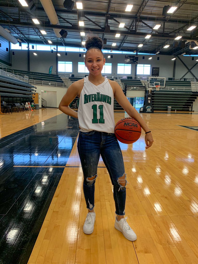 Just wait on it, there’s more to come 😉🏀🦅