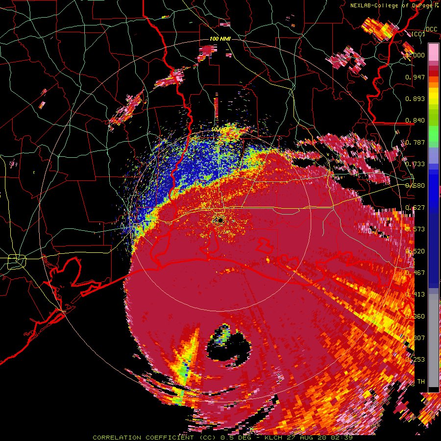 JacobBruss1's tweet photo. @Tkoko22 @SimonStormRider With the CC being low and the differential reflectivity being High, I’d say that they’d most likely be birds. https://t.co/RP43Mydjky