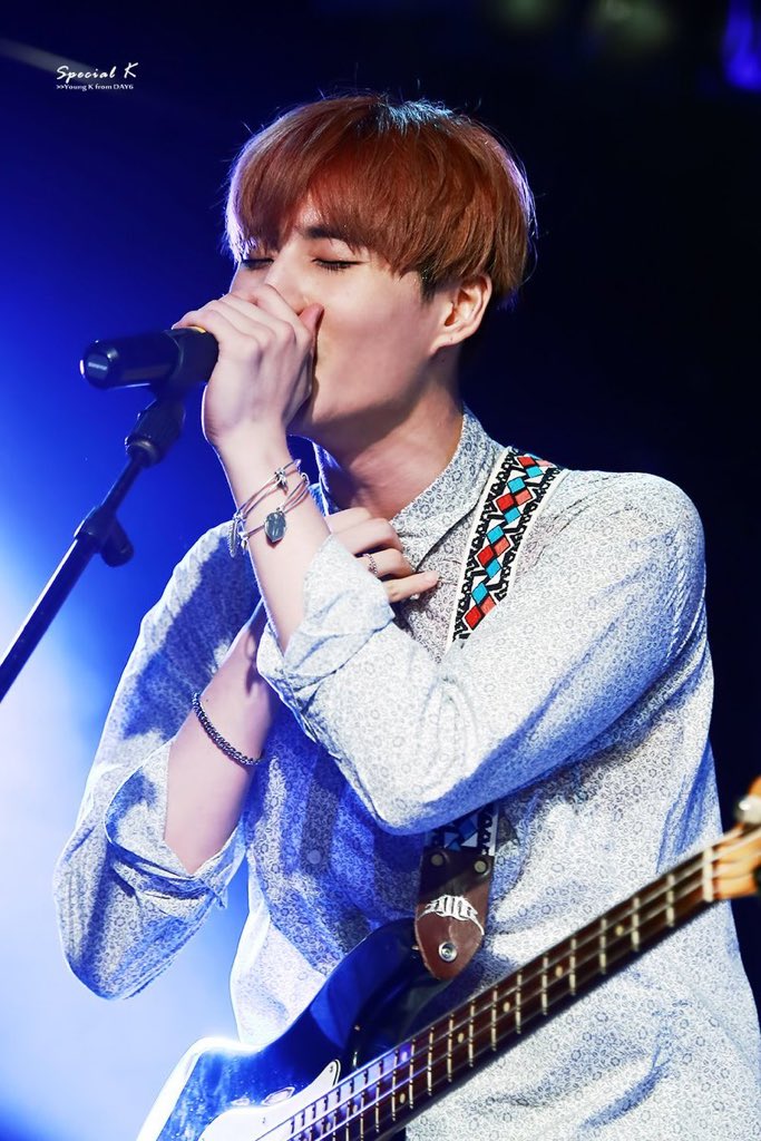 tl cleanse but it’s been exactly four years since youngk unbuttoned the first button of his top....HOW DID YALL SURVIVE THIS