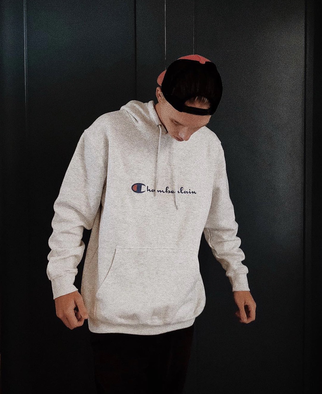Champion sweatshirt tumblr deals