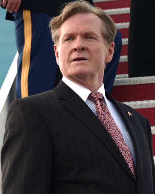 Матт ли актёр. Англичанин мэтт эллис. Мэтт леветт. Matthew ellis. Ellis.