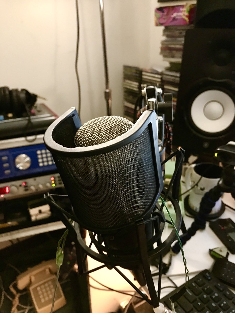 JayNeubauer's tweet image. Checked the mail today and received this cool pop filter for my mic!! Thank You Ken!! #popfilter #amazonwishlist #thankful