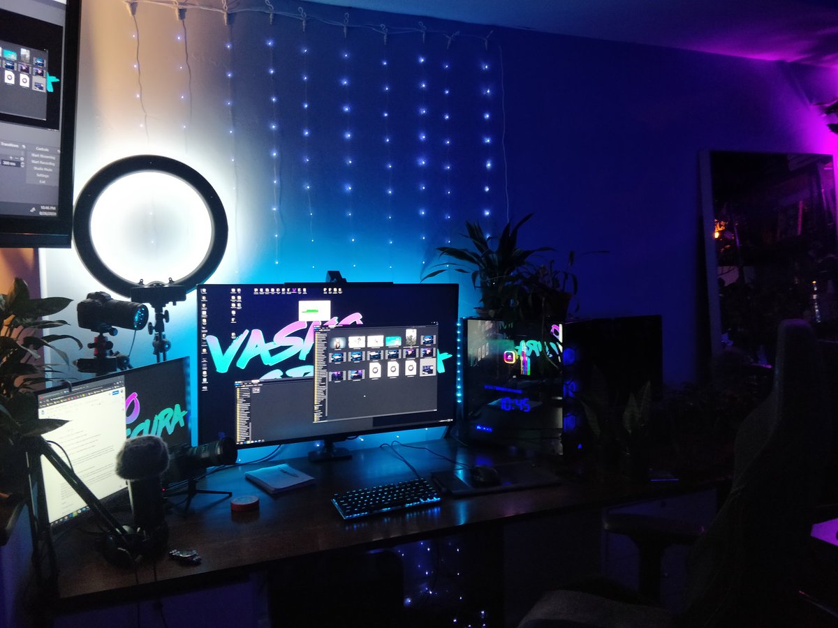 Settling in for another late night editing sesh. Loving my little YouTube filming setup. Working on a series of Photoshop tutorials so if you want to learn how to edit your photos better look me up on the YouTubes. #vaskoobscura #YouTuber #photographer #youtube #follow