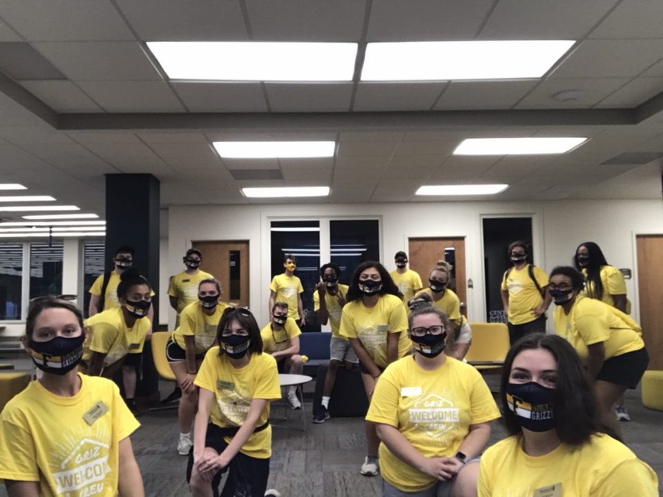 LaunchFranklin's tweet photo. Mask up!! #fcwelcomeweek Class of 2024 https://t.co/965VLFdmKF