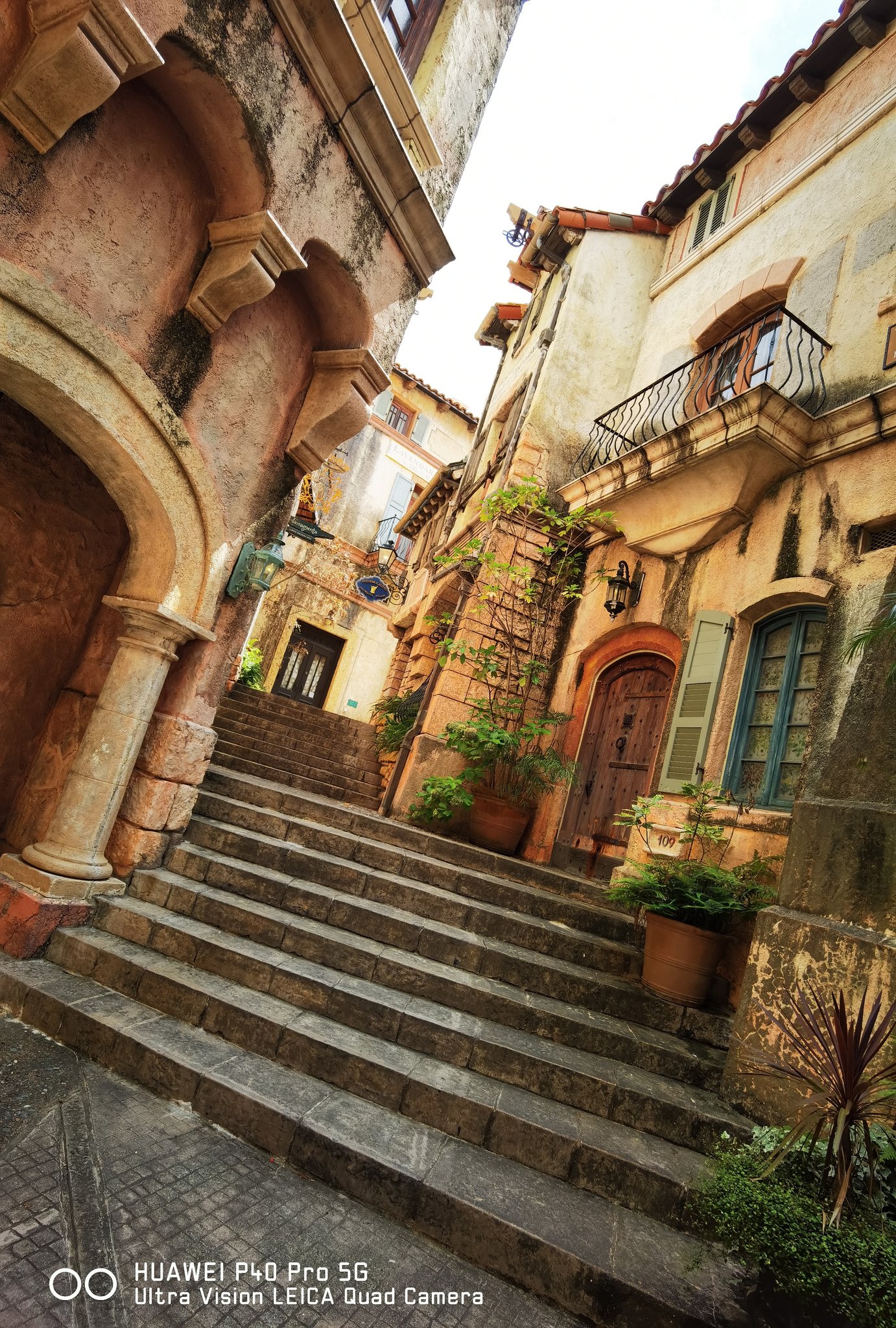 桐古堂 Twitter पर ポルトヨーロッパ ここが例の階段 T Co 5ki0fnknww Twitter