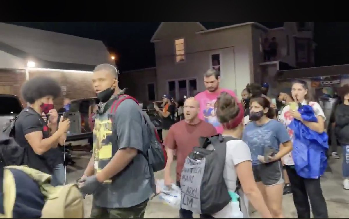 The Tennessee Holler on Twitter "In this video from KENOSHA, you can see Joseph Rosenbaum (red