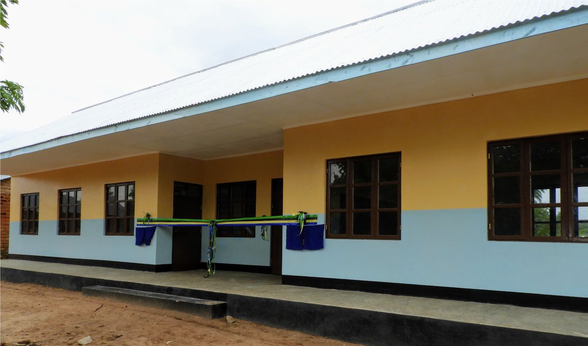 PeakRareEarths's tweet photo. PR NG Minerals Ltd donated a building of 2 classrooms and a teacher’s office at #Itiziro Primary School in 2018. We are honoured to support children in the local community..
@PeakResources
#throwbackthursday #Itiziro #Tanzania https://t.co/b9gwUt7VVk