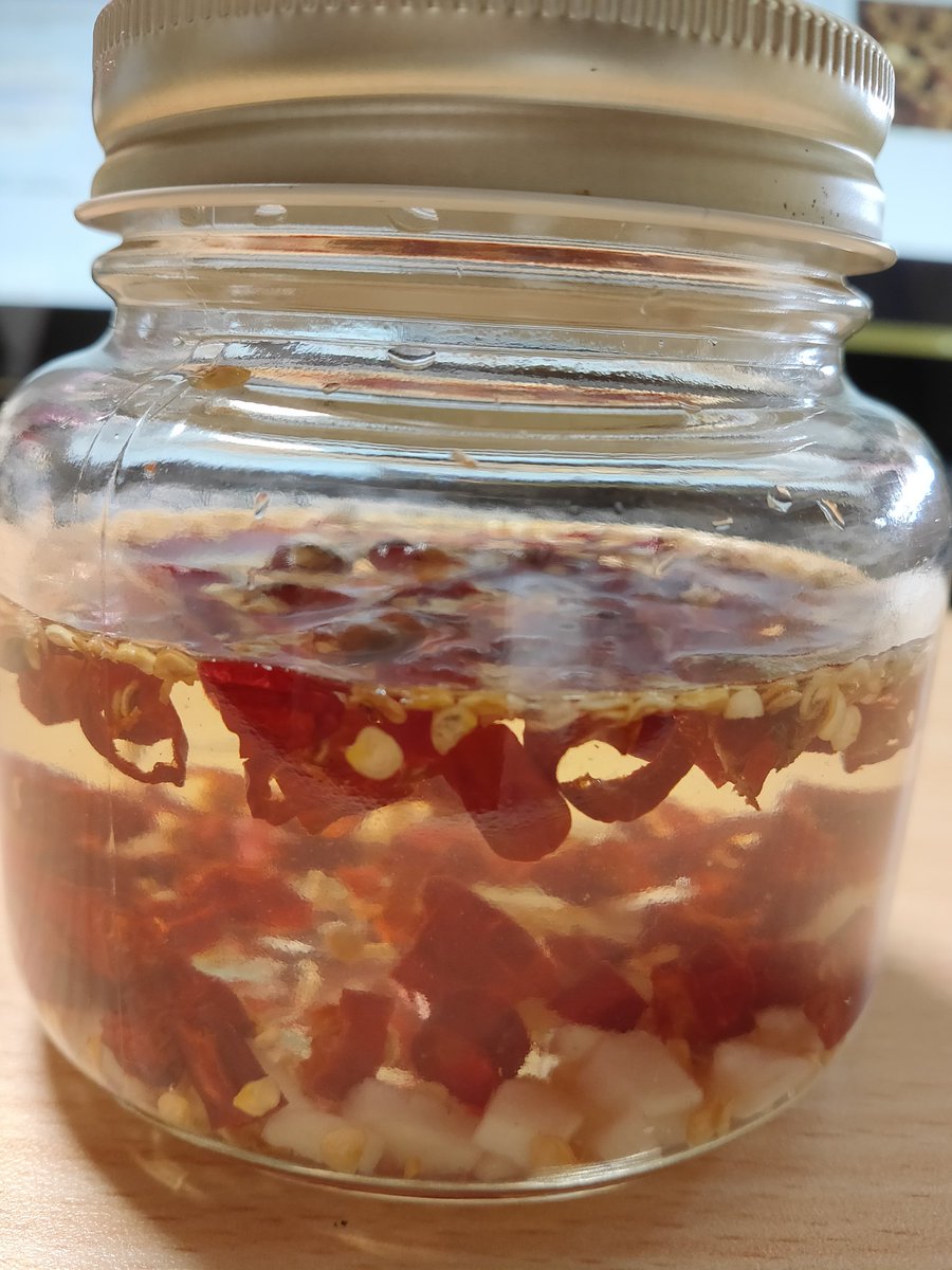 家庭菜園やガーデニングに 唐辛子で作る虫除けスプレー Chietoku Jp
