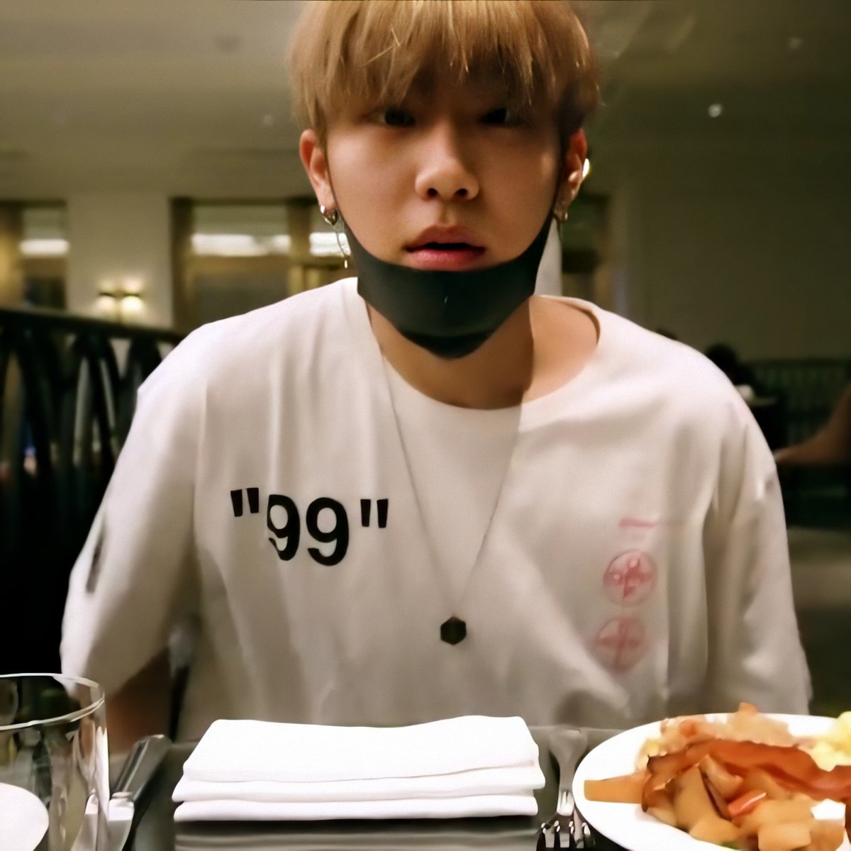 # 𝖍-𝔢𝔩𝔩𝔬 🍯
        
           pugun ㅡ woojin 99𝖘
               ˓ 𝖋ollow 𓐄 talk ˒

͓ ยพท ลฟตท 🥞