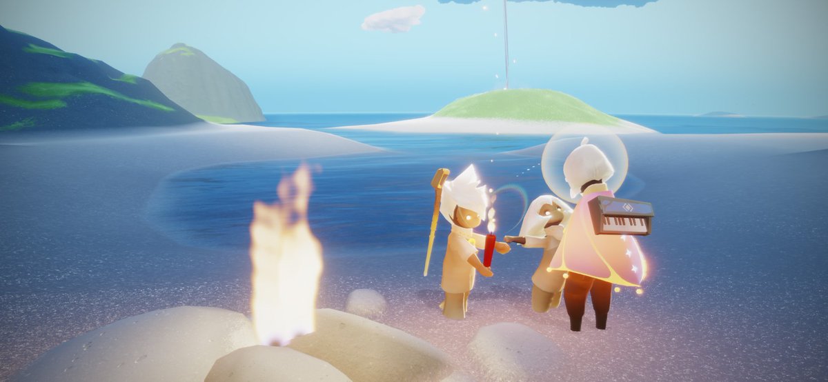 u_utaya's tweet photo. Being capeless is cuteee ~
With Jian 🥮 and @rkw___ 🔥
#SkyChildrenOfTheLight
#thatskygame
#capeless
#cutealert https://t.co/F1zvzwt9SL