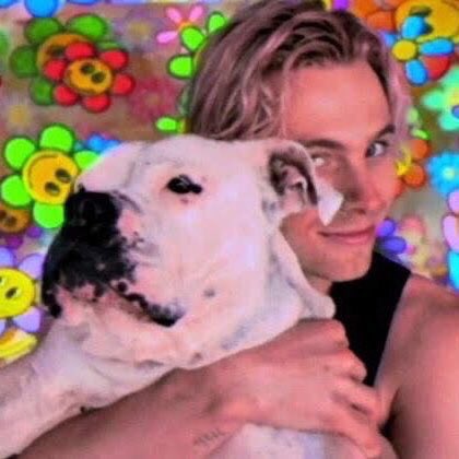 Since it’s international dog day here’s a thread of Petunia: