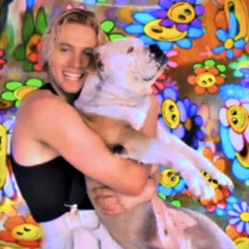 Since it’s international dog day here’s a thread of Petunia: