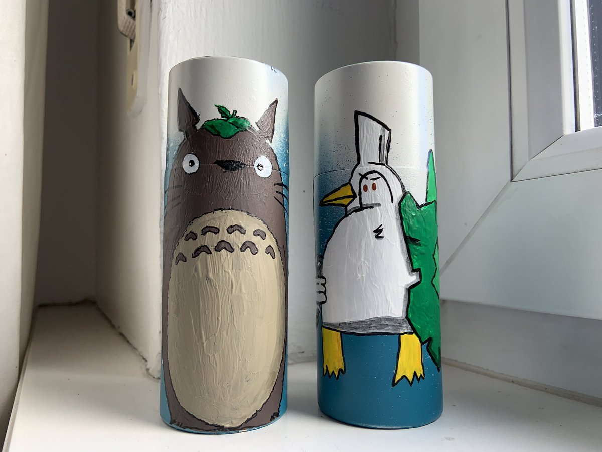 NerdlockPodcast's tweet photo. L‘Art de Déodorant 😂😎

#nerdlock #podcast #spraycans #artwork #becreative #totoro #pokemon https://t.co/sHn5XpLoHW