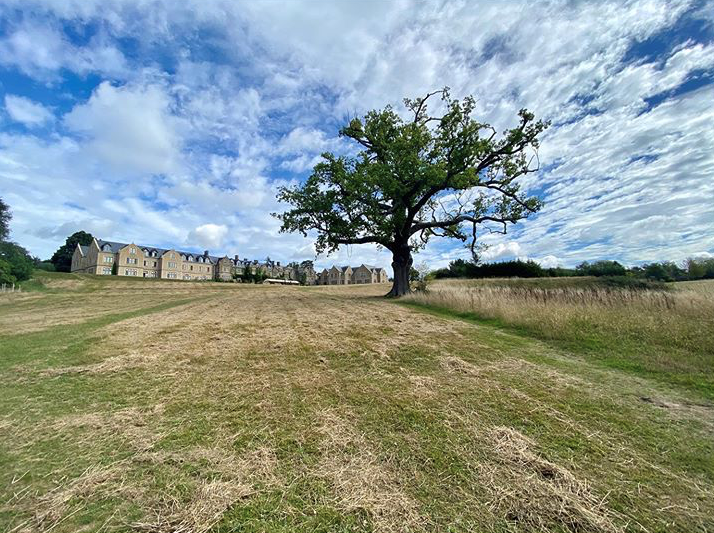 SouthLodgeHotel's tweet photo. Are you looking for a break away in the country? Good news, our summer staycation offer continues until the end of October, find out more here: https://t.co/jYCxM6wTgG
(Image credit @harrietcmartin via Instagram )
#staycation2020 #weekbreak #weekendbreak #spabreak #westsussex https://t.co/4VjhCPpPWy