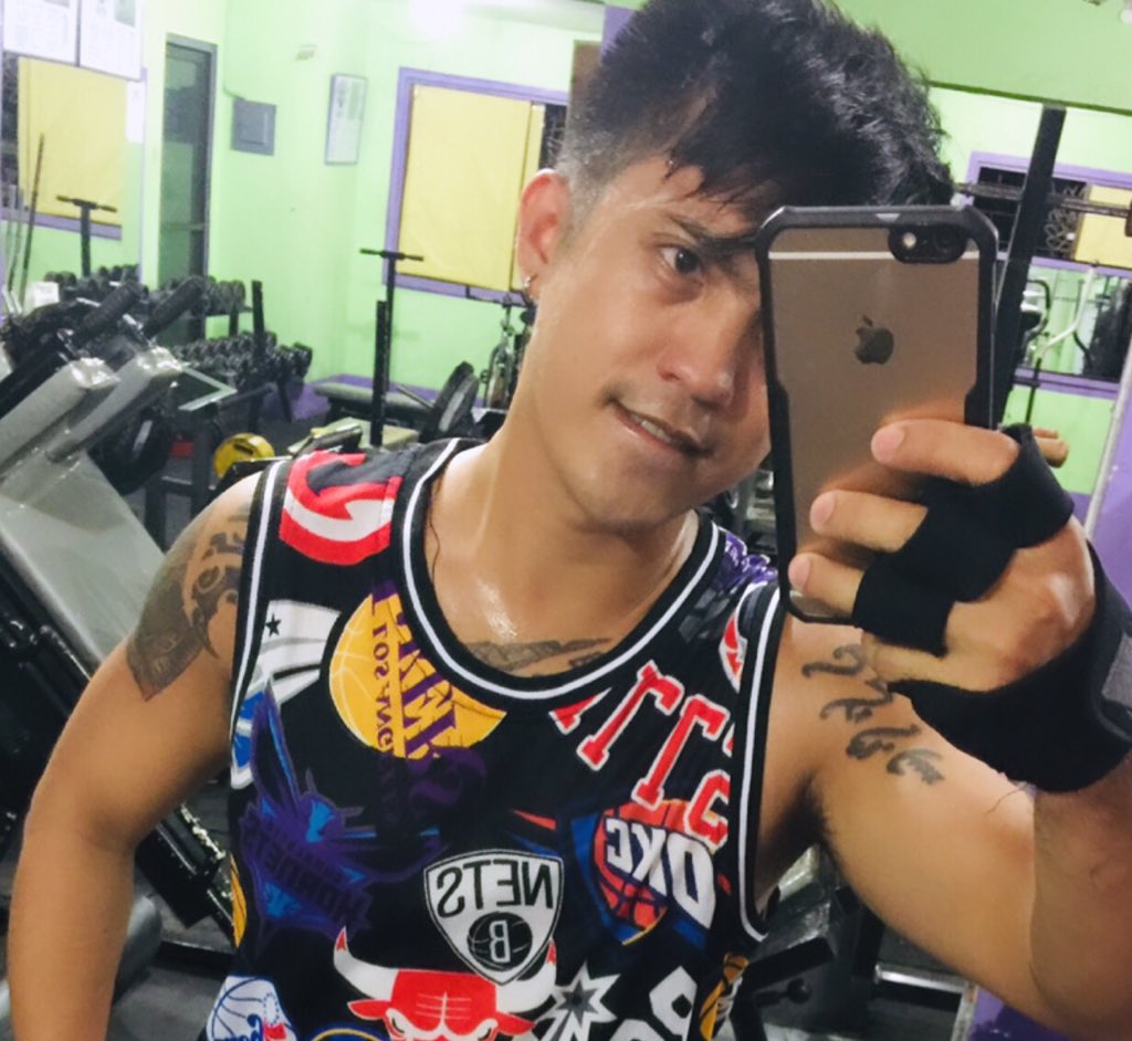JayZonized's tweet photo. #Day052/365
#BalikBakalBakalGym
#FullABSworkout https://t.co/5JojOHG5cS