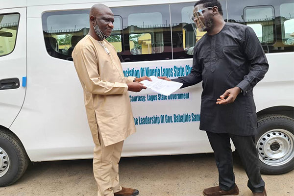 Sanwo-Olu Donates 16-Seater Nissan Bus To #Swan Lagos State Chapter
autojosh.com/sanwo-olu-dona…
#BabajideSanwoOlu #DeboOsundun #LagosStateSportsCommission #OluwatoyinGafaar #SportsWritersAssociationofNigeria