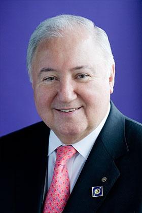 Fallece el expresidente de Rotary International Luis Vicente Giay. Visita la página  on.rotary.org/3lKPmwf para encontrar más información sobre la trayectoria rotaria de este destacado líder de nuestra organización.