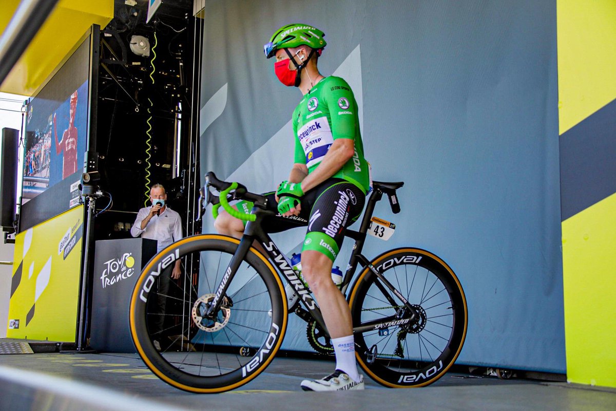 Follow us and retweet this picture for a chance to get a Pro Cycling Manager 2020 game key!