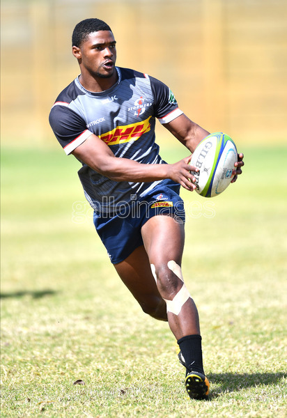 🏉 Super Rugby: DHL Stormers Training Session. 👉 bit.ly/3bmKx7s 🗣️ @SuperRugby @DHLRugby @DHLAfrica @THESTORMERS #SuperRugby @DamianGaza10 @WarrickGelant 📷 @ashleyvlotman