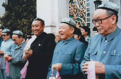 In the first picture, that's Xi Zhongxun on the far right standing next to Ulanhu. In the second picture, that's the Tenth Panchen Lama, XZX, and Ulanhu. The third picture is XZX and Ulanhu in 1987 in Inner Mongolia. Fourth picture is XZX, Ulanhu, and Ulanhu's son.