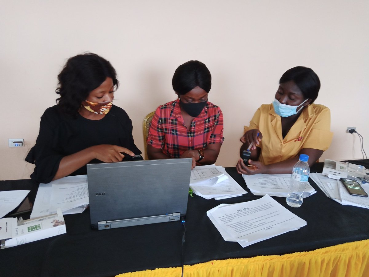 COUNTDOWNLR's tweet photo. FGS Team Doing Practical Session on Recording at RAs Training https://t.co/5bqysdbZ5h