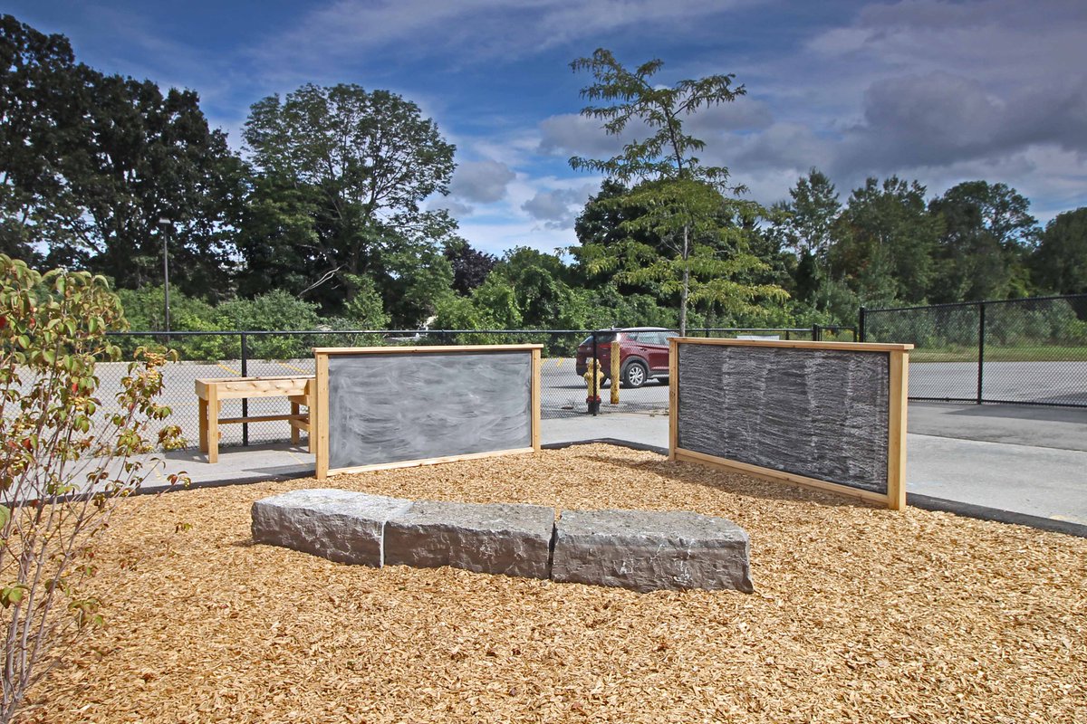 SMCDSB's tweet photo. .@SMCDSB_SBE got a facelift over the summer! Check out these awesome outdoor spaces for students to enjoy.
#OutdoorLearning https://t.co/YSYQ8J91pS