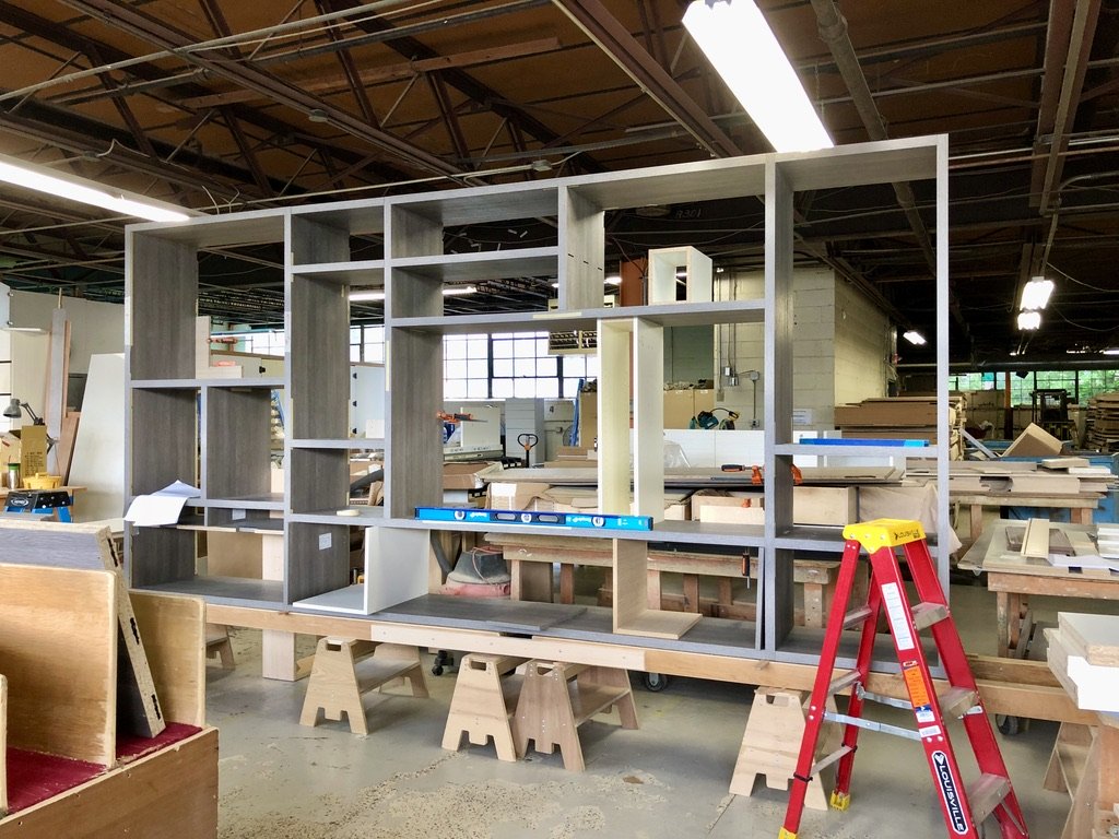 Closets's tweet image. A Beautiful Suspended Wall Unit Designed by our Senior Designer Jude Nicastro. Made &amp;amp; Installed in NYC by transFORM. Let us know how we can help you design a Masterpiece for you!
#ThrowbackThursday #TBT #techthursday #transformhome #cabinetry #customcabinetry #wallunit