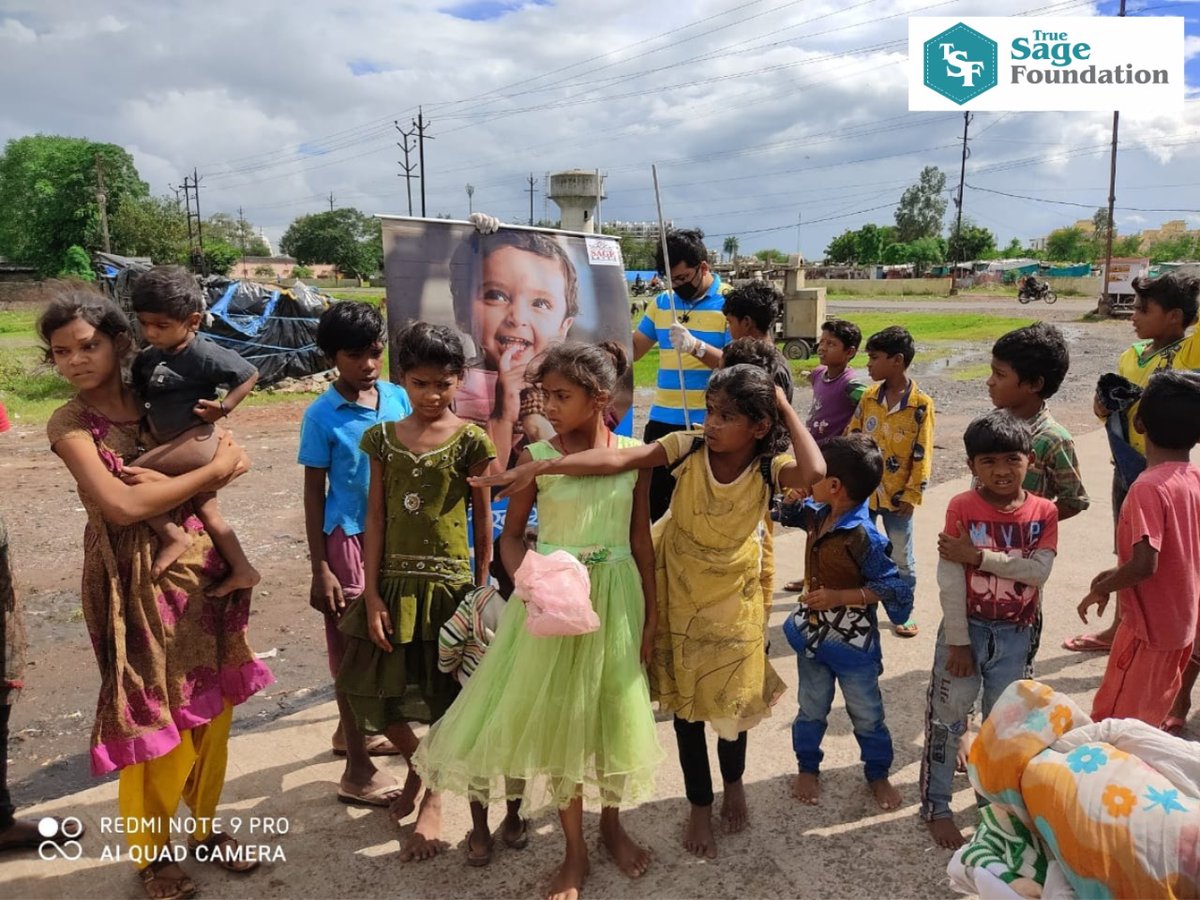 TrueSFoundation's tweet photo. #TrueSageFoundation
Indeed, there is no exercise better for the heart than reaching down and lifting people up with a little help and support. True Sage Foundation reaching out to the people in need and helping them in the best way they can. https://t.co/nh2MgagUWy