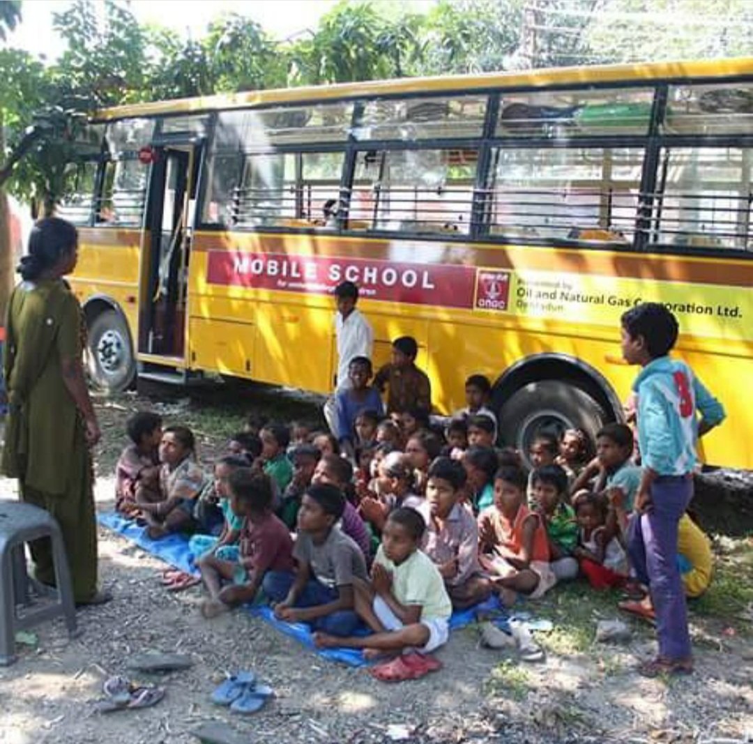 AasraaTrust's tweet photo. Launch of our 1st Mobile School in 2015 provided literacy, nutrition & medical care to neglected & deprived childrenThe1st bus donated by @ONGC_ was retrofitted as a #MobileLearningCenter
Thanks to ONGC, SavetheChildFoundation @TheDSOBS Class of 66 for benefitting 1000 children https://t.co/qlkgzZHXjO