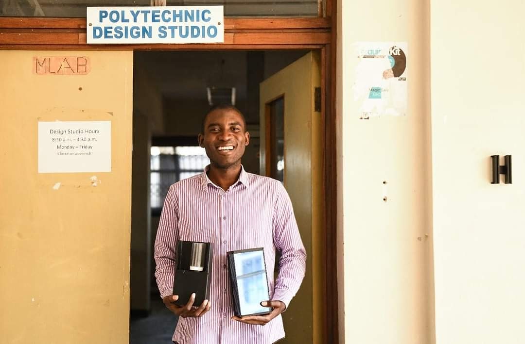 Meet the UNICEF COVID19 Youth Challenge Top 10
Brenald Dzonzi: Touch-Free Disinfection in Public Places
He and a friend have designed a touch-free hand sanitization unit. Read more about their innovation here:
https://t.co/Bbf68xALnq
#poweredbysegalfamilyfoundation https://t.co/gTSMtpoTfu