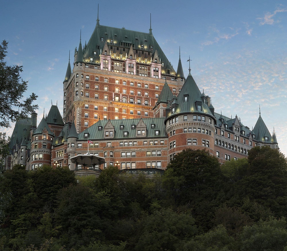 Fairmont Le Château Frontenac devient le premier hôtel historique au Canada à atteindre la carboneutralité

Les détails ici --> bit.ly/2QPBz9h