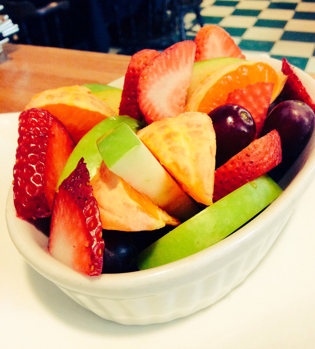 Happy Thursday!

Today we have:
🌸Breakfast Hash 
🌸Tomato Basil Soup 
🌸Vanilla Crème Brûlée 

Coffee is on, see you soon!