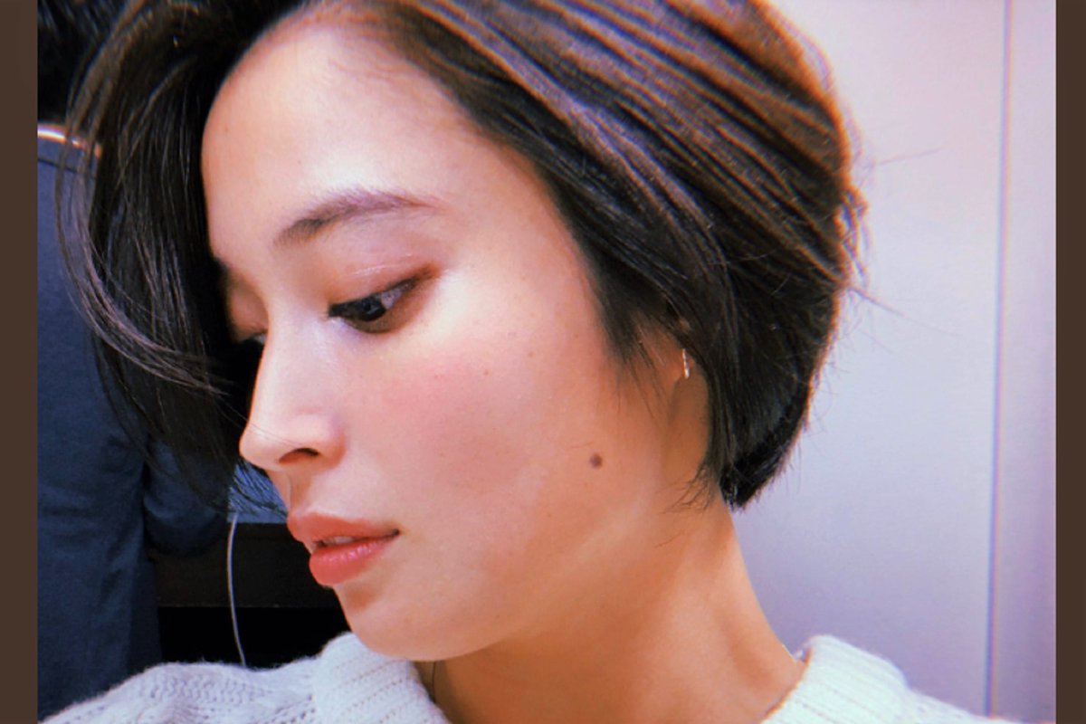 セグエ 鼻が低い 可愛い系 鼻が高い キレイ系 の構図 ちなみに鼻フェチの俺が最近で一番 なんちゅう綺麗な鼻しとるんや ってびっくりしたのが広瀬アリスさん がっきーはそのまんまが一番パーフェクトなので整形しちゃダメさ T Co Nqvcajnhwr