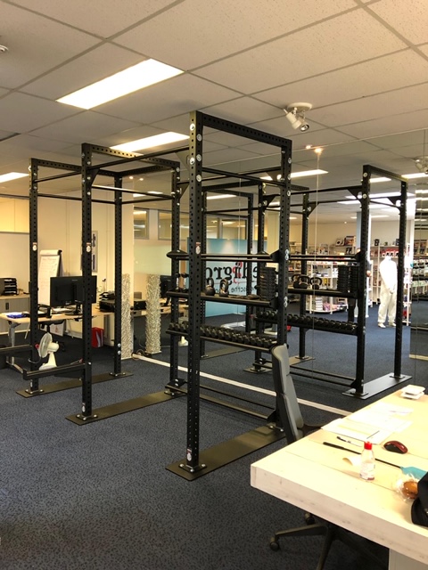 Medigros's tweet image. Nieuw in het assortiment bij @Medigros Het complete assortiment van @GorillaGrip Kom langs om deze prachtige opstelling te zien! #personaltrainer #fysio #workout  #crossfit #fysiotherapie