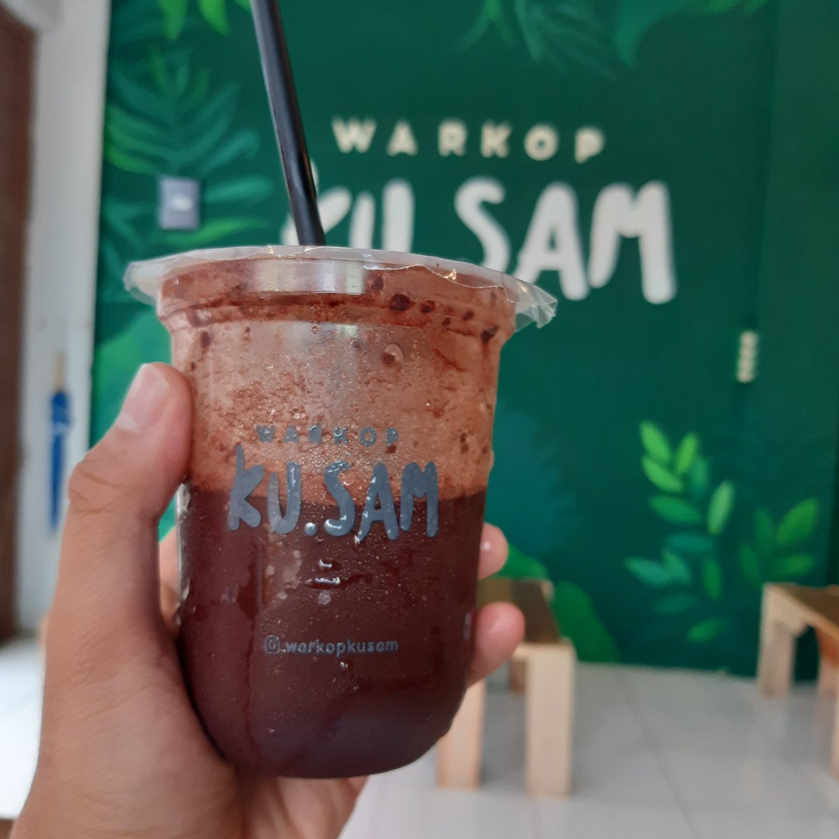 saga (@sepatukusam_) on Twitter photo 