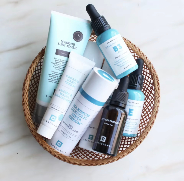 BeckTaxi's tweet photo. Discover the #clean skincare products from #Canadian @consonant Life. Why wait, simply arrange for pickup on #TheBeckApp.⁠We offer a $10 flat rate for 3KM deliveries. Great for businesses who need delivery! ⁠

 #cleanbeauty #selfcaresunday #StayHomeDelivery #shoplocal #beauty https://t.co/dp2RAbA6yl