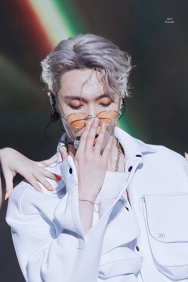 • He can be handsome and sexy at the same time.