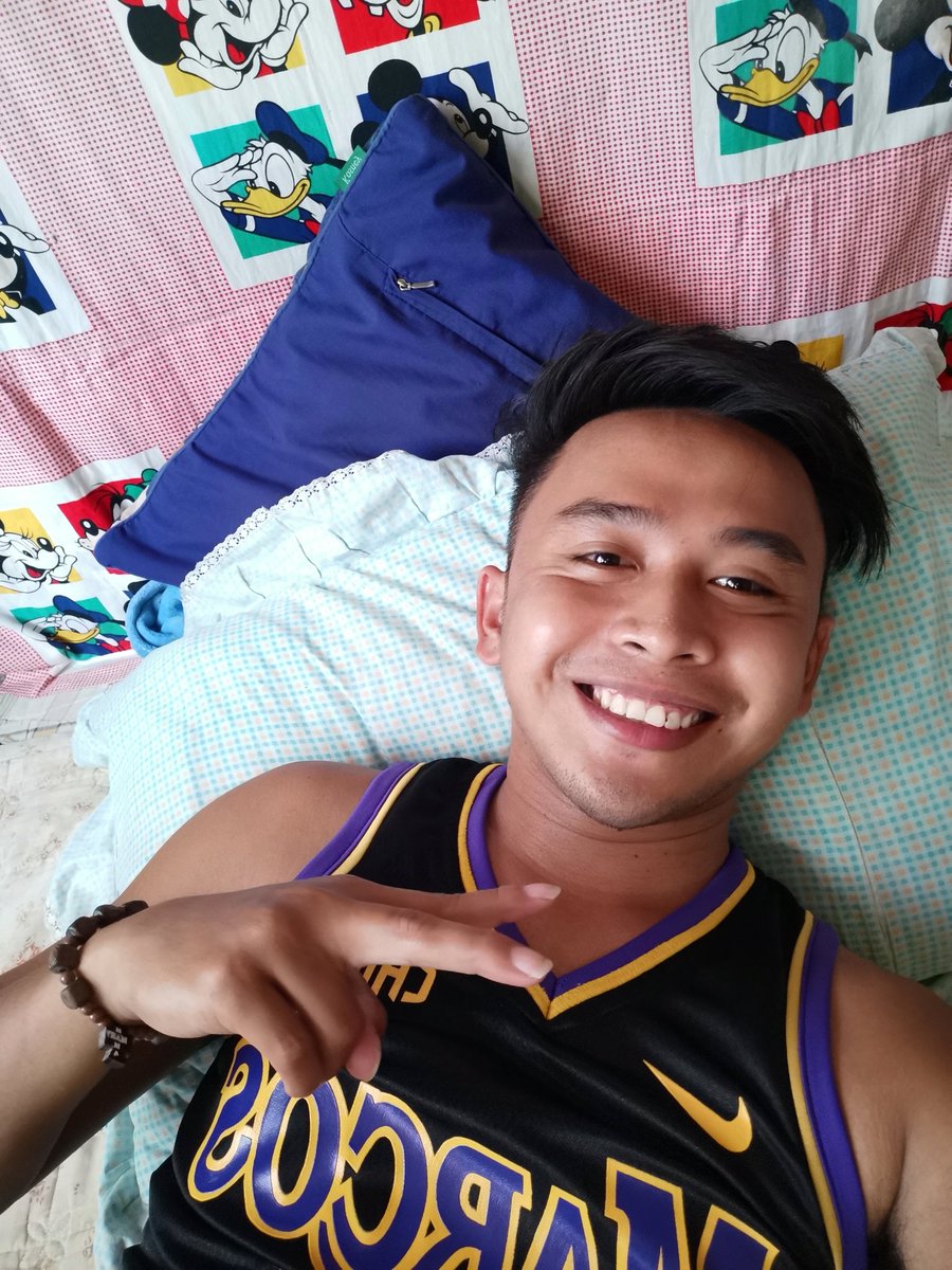 Fafachan31's tweet photo. Hello sayo 😊👋 HAHAHA
Opo ikaw ☺️☺️😘 https://t.co/B4121awOND