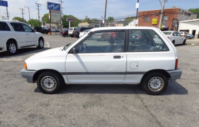 brant_buc's tweet image. I think about my first car once in awhile - the White Ford Festiva. Me, being 6’4” tall, racked up miles in this little car. Trips to hockey practice, work, even had this several years into raising my young family. #goodmemories #madeitwork