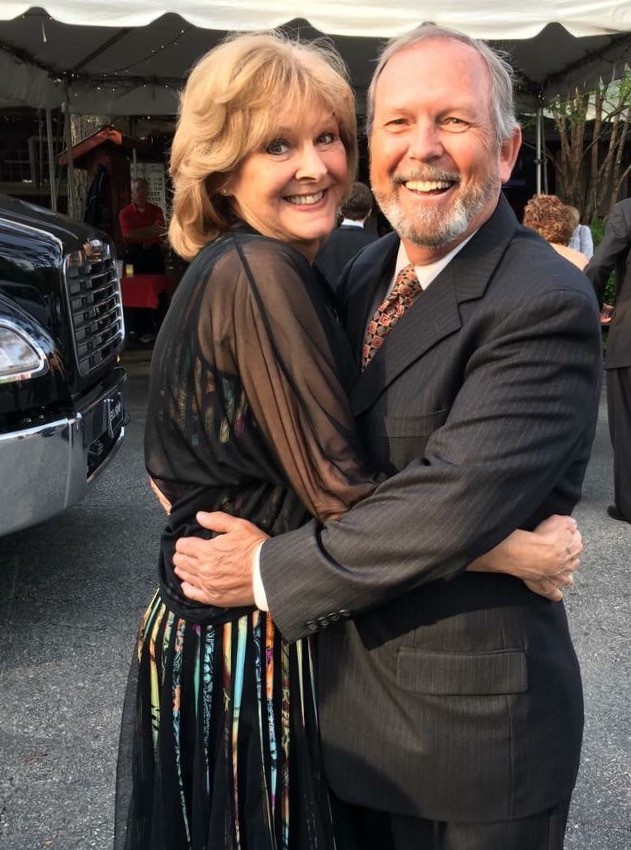 Linda Bowman and Glenn Tompkins established an endowment to give back to children in need after the community rallied around Glenn when he needed it most. Their fund recently supported Heartford House, who advocates for children who are victims of crime. #50fullcirclestories